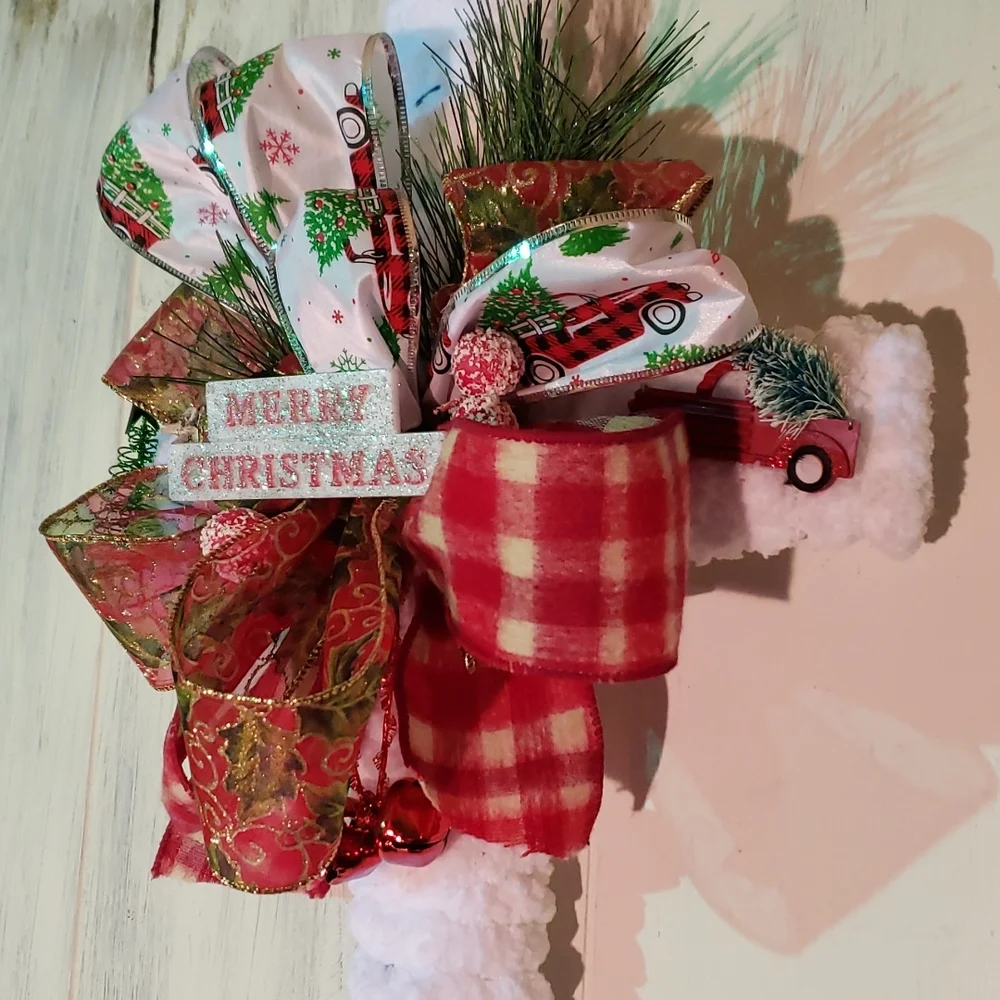 Cross Christmas Wreath